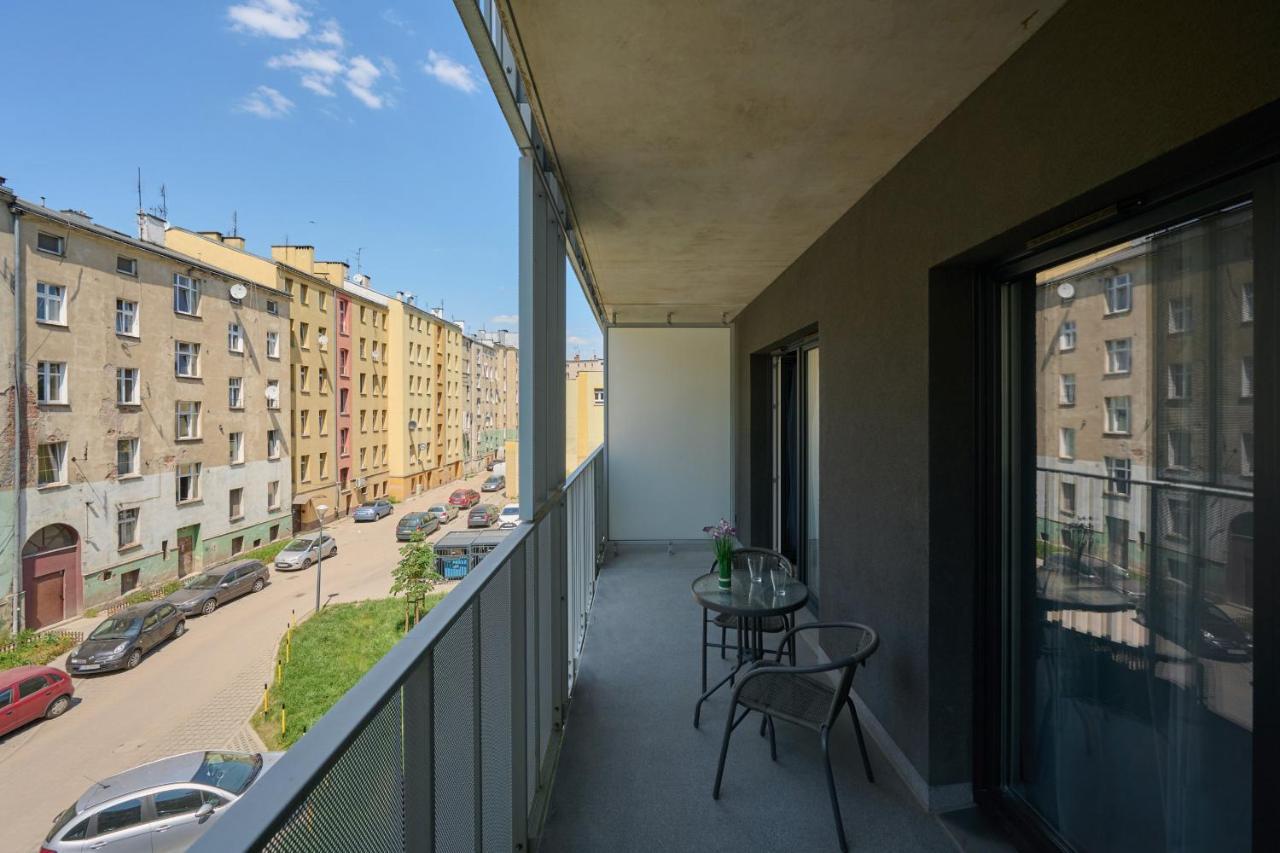 Nowa Manufaktura Apartment Wroclaw Krzyki By Noclegi Renters Exterior foto